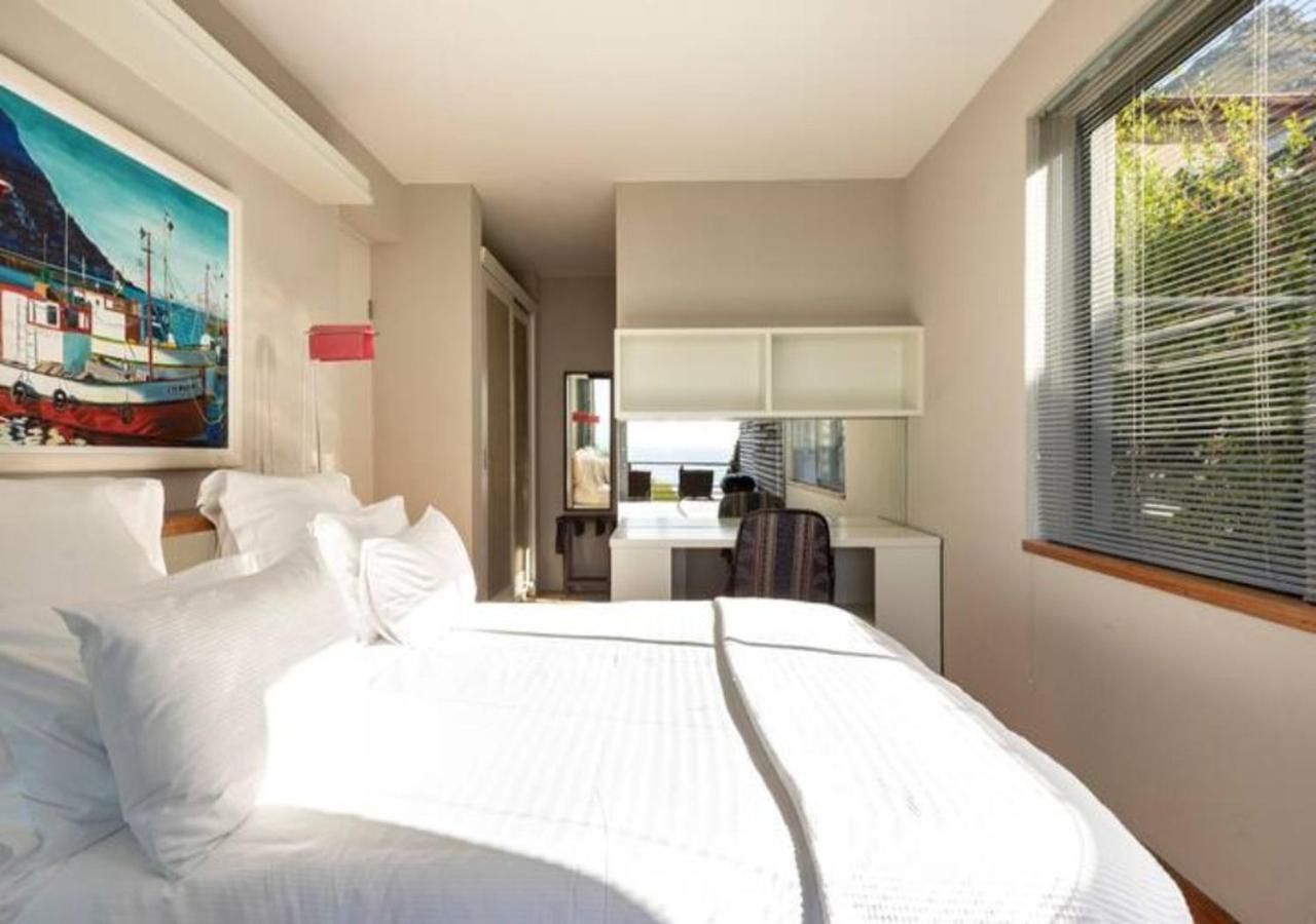 Seaview Apartment In Muizenberg Zewnętrze zdjęcie